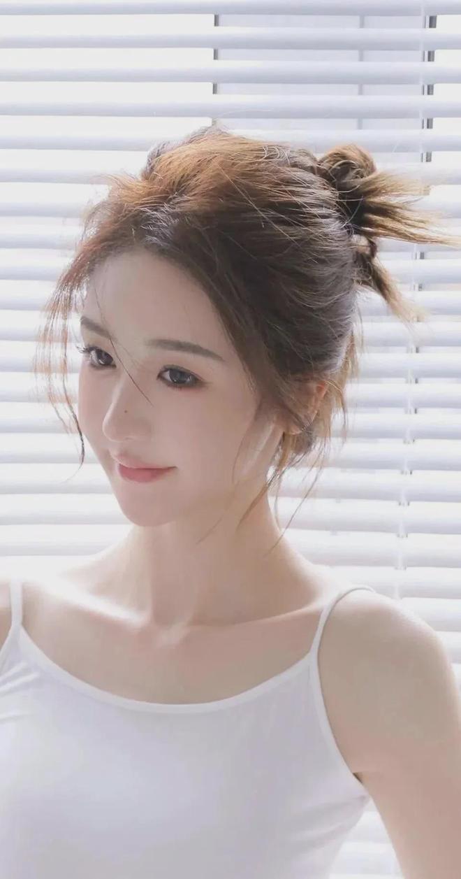 叶渺渺和体育老师做一节课的视频